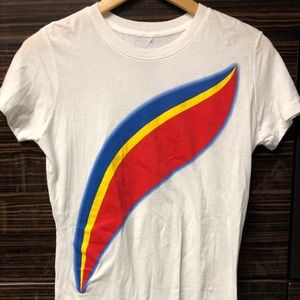 Women’s Captain EO Disneyland T-shirt.